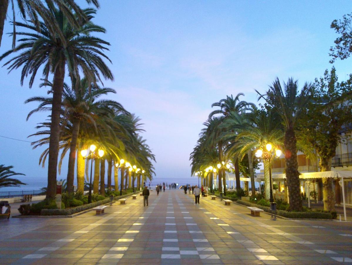 Villa Angela Nerja Zewnętrze zdjęcie